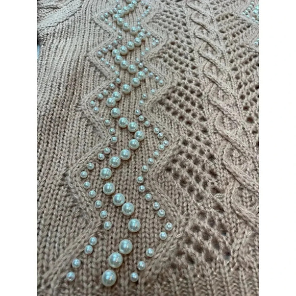 Aqua NWT knit sweater with pearl embellishments. XS - Picture 3 of 4